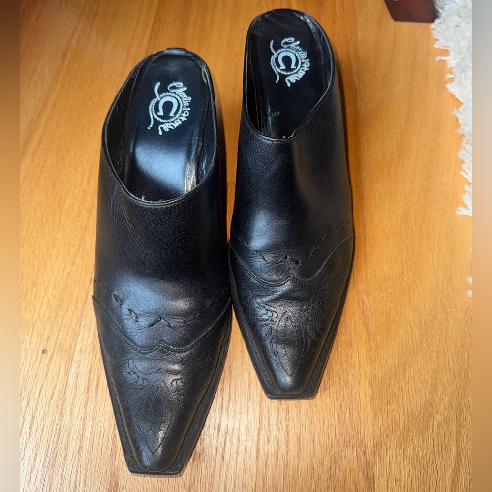 Charlie 1 horse western heeled mules